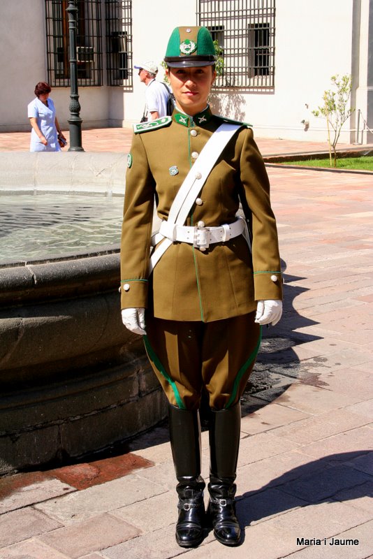 Uniforme femení de Carrabiners de Palau